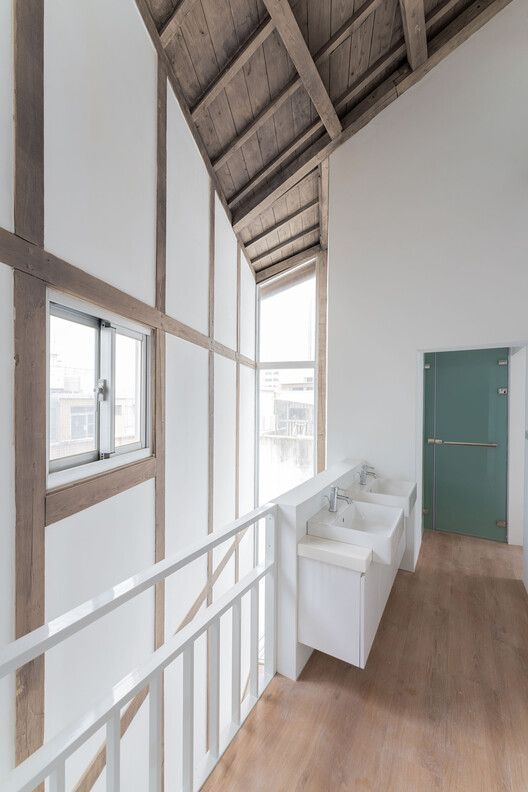   Zhongli Peng's Residence / Wen Architect-インテリア写真、木、ガラス
