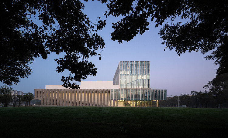 Yijia Tongji University / Tjad Atelier L+ -Image2 of 42