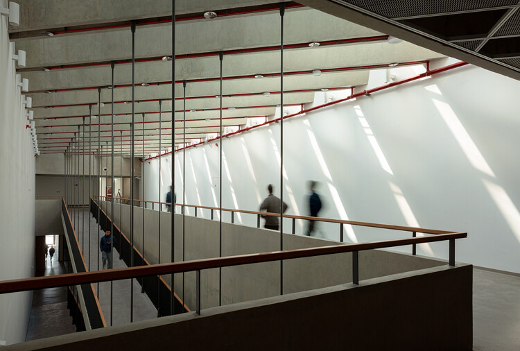 Yijia Tongji University / Tjad Atelier L+ -Image3 of 42