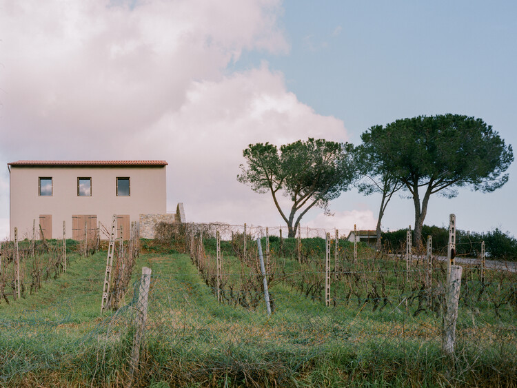 Ricupaglia Farmhouse / Presicci + Pantanella D'Ettorre Architetti -Exterior Photography