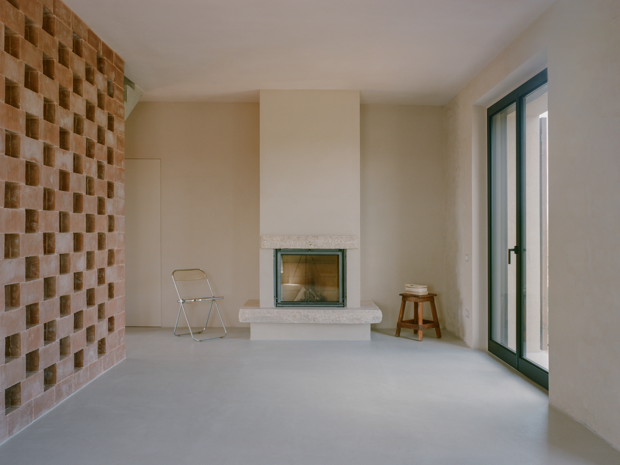 Ricupaglia Farmhouse / Presicci + Pantanella D’Ettorre Architetti