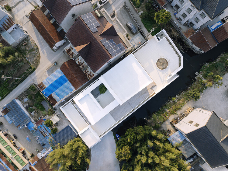 Qhouse / Yuanxiuwan Architect＆Associates-インテリア写真、バルコニー