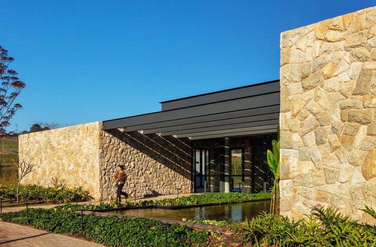 TAMBORE CLUB / DMDV ARQUITETOS -Image 7 of 37