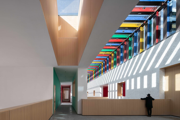 Lhozhag County Middle School / Shenzhen Huahuiデザインの多機能アートセンター - インテリア写真