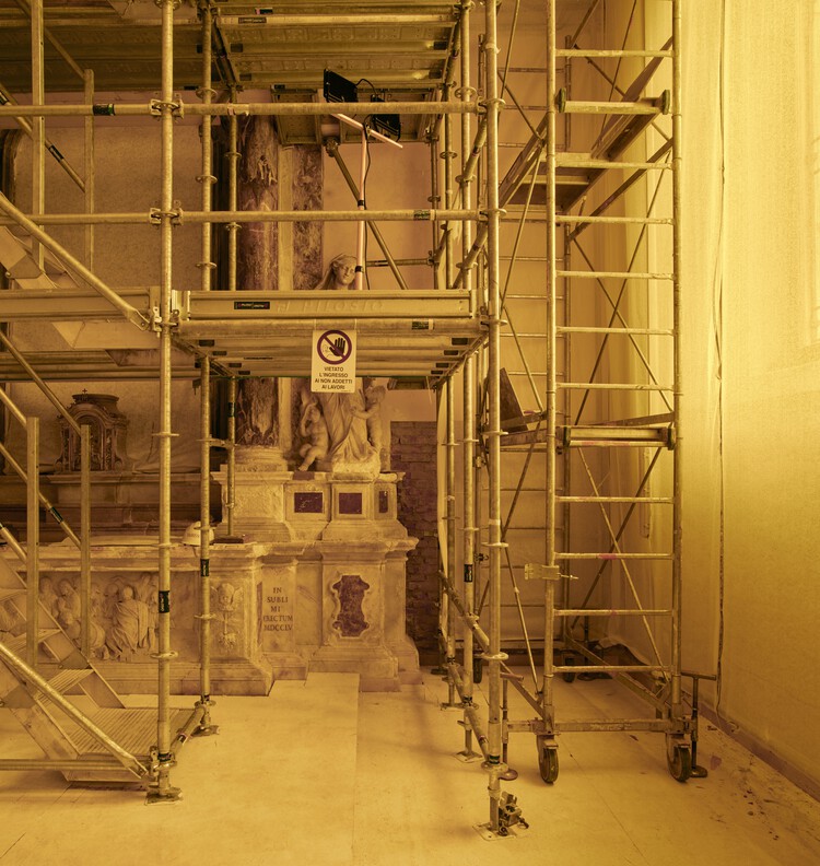 聖なるパビリオンは、ヴェネツィア建築ビエンナーレ2025で修復の生きた実践を提示します-11/11の画像3