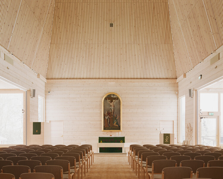 Kiihtelysvaara教会 / Luo Architects -Image4 of 25