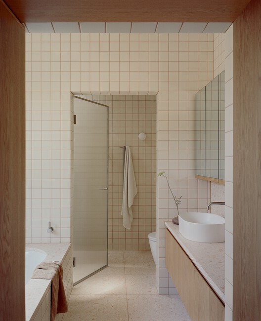 Dunstan House / SSDH-インテリア写真、バスルーム、木材