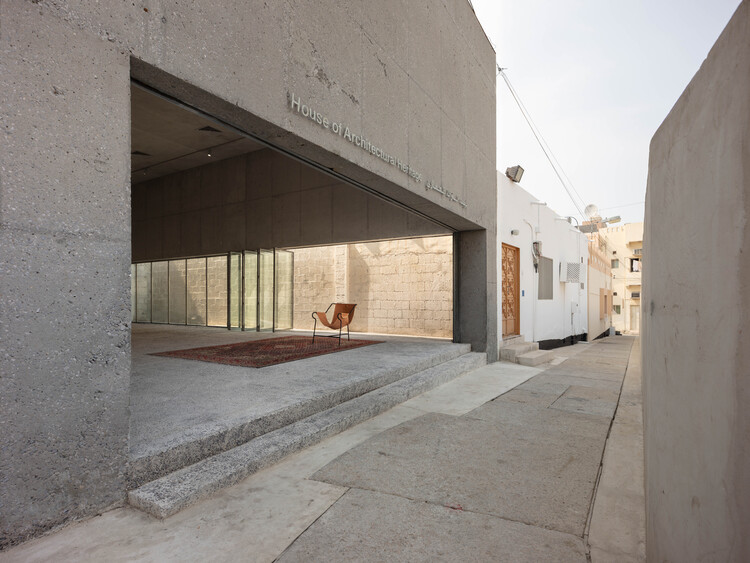 Muharraq Architecture City Guide：Bahraini Cityの発展途上パスを通じて10のプロジェクト-15 of 21