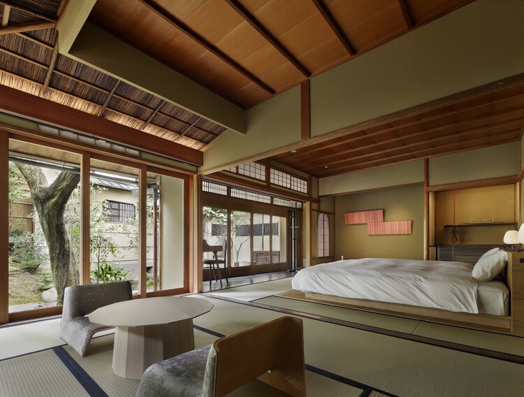 Hotel VMG Villa Kyoto / Moriyoshi Naotake Atelier-インテリア写真、ベッドルーム、木材、照明、ベッド