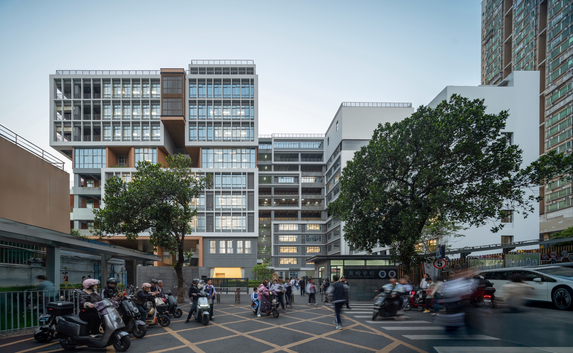 深Shenzhen Longgang District Longling School / Yijing Architectural Designの改修