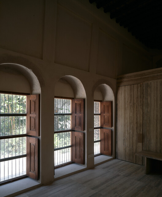 Murad Boutique Hotel / Studio Anne Holtrop-インテリア写真、木材、コラム