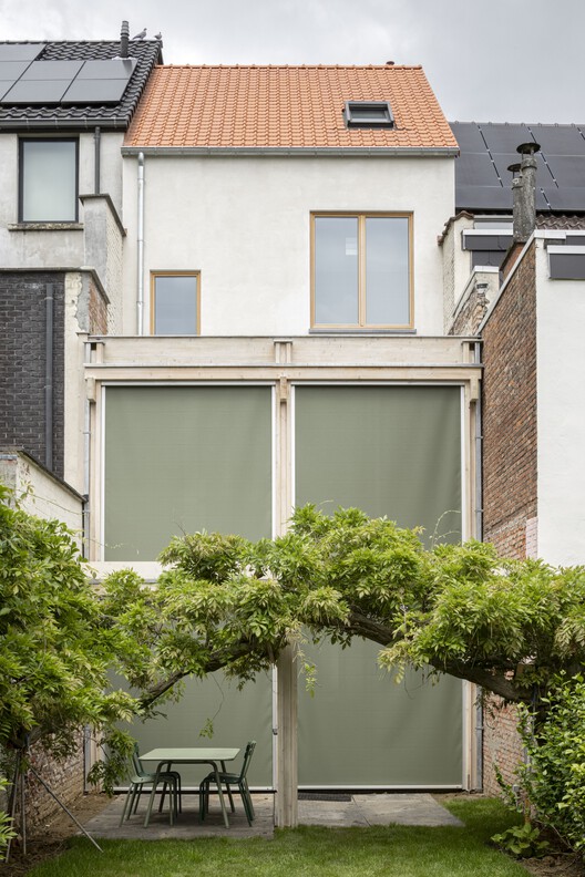 kasteel home /hé！ Architectuur -Exterior Photography、Balcony