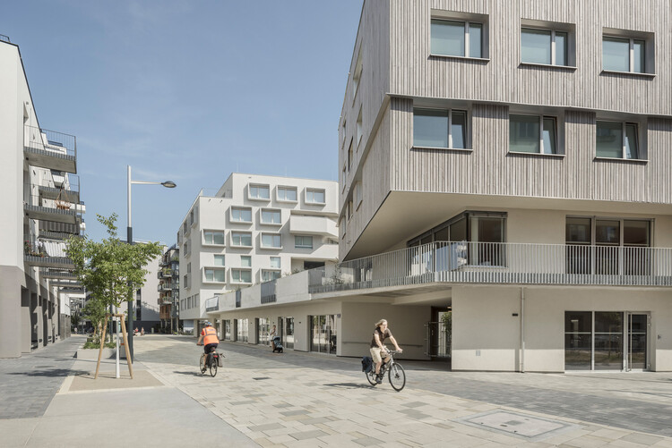 Quartiershaus Am Stadtbalkon / Feld72-外観写真