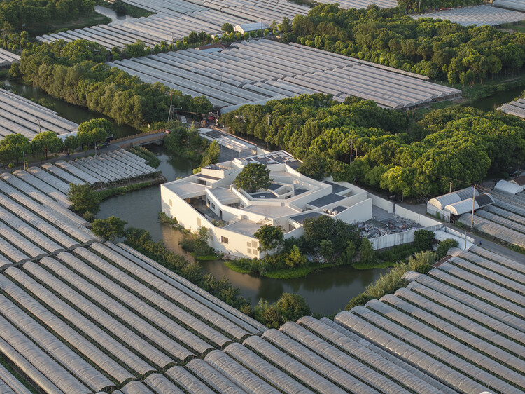 Su Yuan、House and Garden / Atelier Dehaus -Exterior Photography、Aerial View Photography