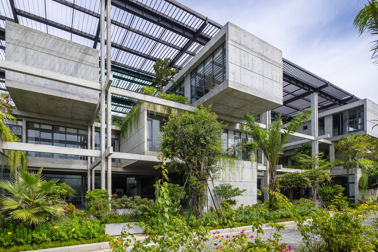 テキスタイルファクトリーオフィス / Ho Khue Architects -Exterior Photography