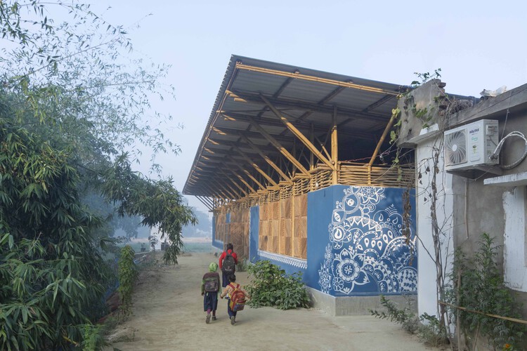 Bahuarwa Primary School / Arch Aid-外部写真