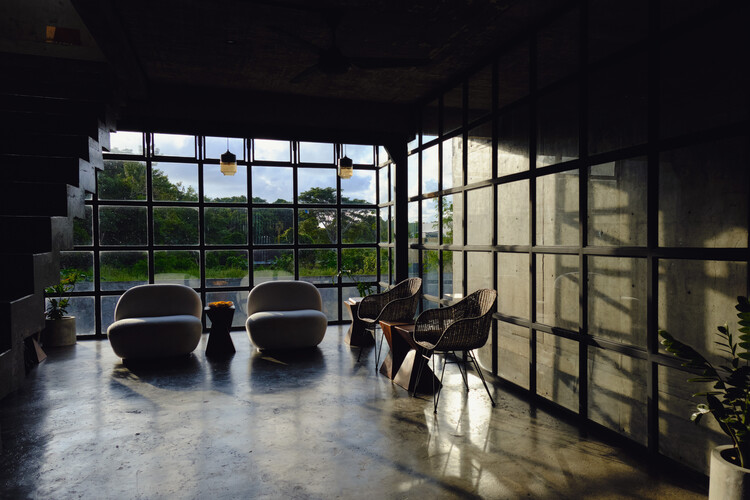 Kasia Ungasan Boutique Hotel、Cafe＆CoWorking / Kasia Design-インテリア写真、照明、ガラス、椅子