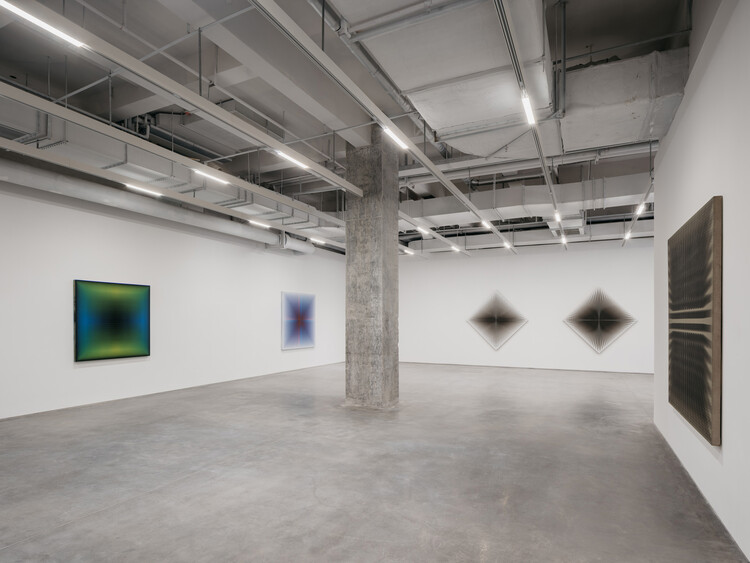 Brita 131 Art Space / Jiangjie Office-インテリア写真、コンクリート