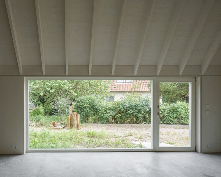 Bobingen / Ludwig Zitzelsberger ArchitektのAtelierhaus -Image8 of 22
