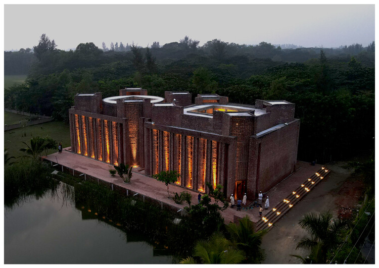 AS -SALAM MOSQUE / ARCHEGROUND LTD. -Exterior Photography