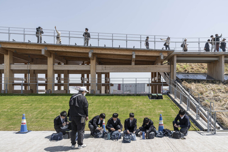 世界最大の木製の建築構造：Soupo 2025 OsakaのSou FujimotoのグランドリングをStephane Aboudaramのレンズを介して探索します-26の画像5