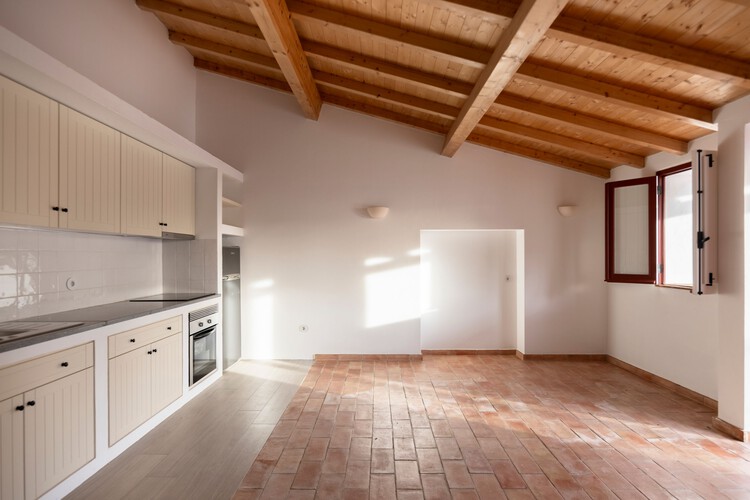 Estremoz 6 Houses / A+アーキテクチャ - インテリア写真、キッチン、木材、ビーム