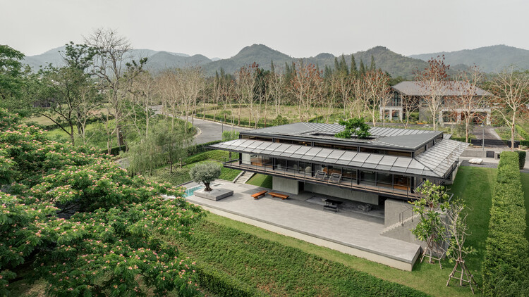 Baan O+O House / Junsekino Architect and Design -Image 5 of 36