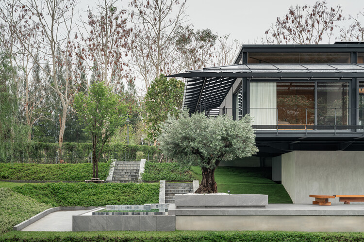Baan O+O House / Junsekino Architect and Design -Exterior Photography、Garden