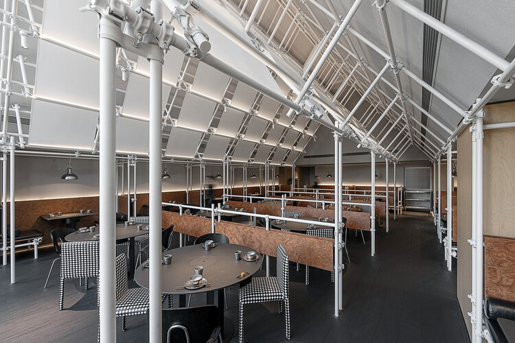ジンフイレストラン、Livat Shanghai / Atelier Alitter-インテリア写真、椅子、スチール、ビーム