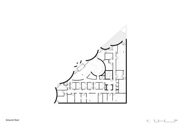 獣医病院Tirana / Davide Macullo Architects -Image 21 of 30