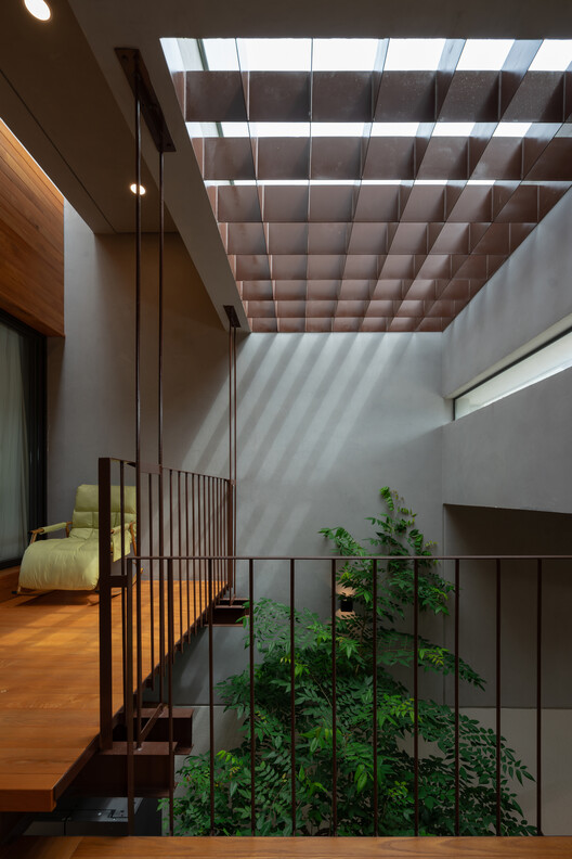 Jinjee House / tad.Atelier -Image 11 of 30