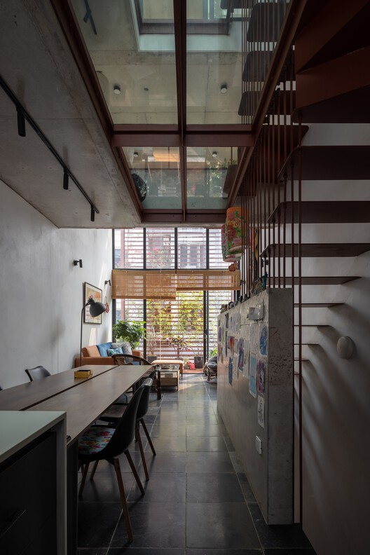 MK House / Atelier 12-インテリア写真、木材、椅子