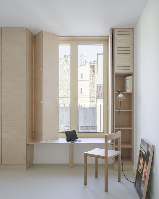 Myrha Public Housing / Fuso Atelier-インテリア写真、木材、椅子、クローゼット