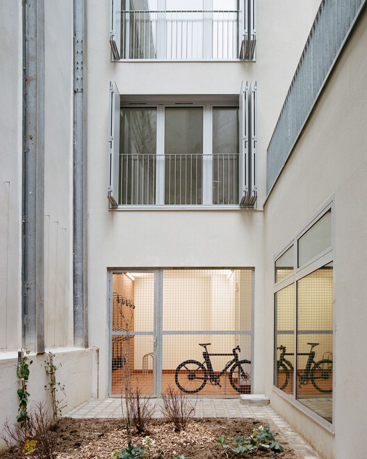Myrha Public Housing / Fuso Atelier-インテリア写真、木、手すり