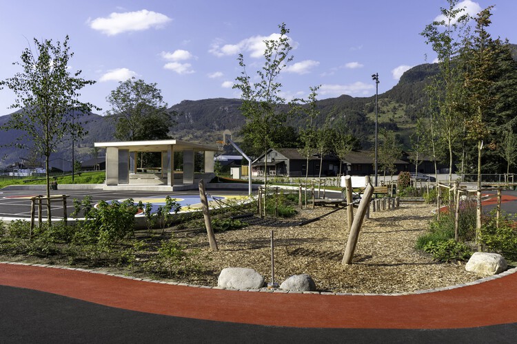 skakkeringen public Square / locallll + pir2 -image 21 of 33