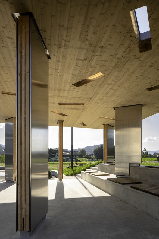 skakkeringen public Square / locallll + pir2 -image 5 of 33