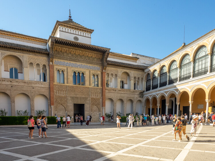Seville Architecture City Guide：21のプロジェクトアンダルシアの都市の層を追跡する - 画像12 of 24