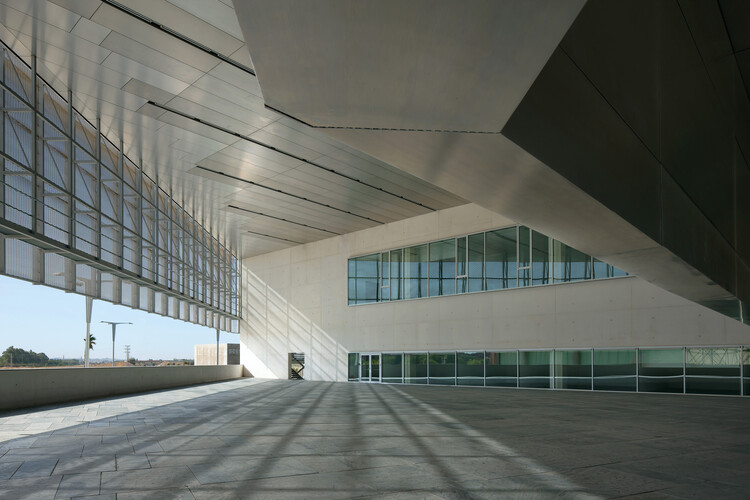 Seville Architecture City Guide：21のプロジェクトアンダルシアの都市の層を追跡する - イメージ21 of 24