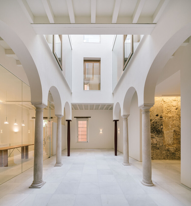 Seville Architecture City Guide：21のプロジェクトアンダルシアの都市の層を追跡する - 画像3の24