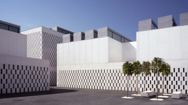 Seville Architecture City Guide：21プロジェクトアンダルシアの都市の層を追跡する - 画像13 of 24