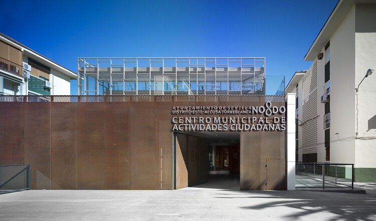 Seville Architecture City Guide：21のプロジェクトアンダルシアの都市の層を追跡する - 画像8 of 24