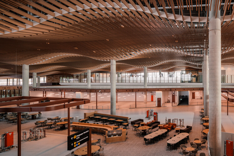Zaha Hadid Architects、Cox Architecture、およびWoods Bagot Complete Complete Western Sydney International Airport in Australia -Image 3 of 15