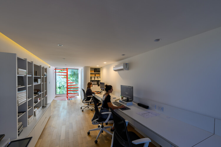 FranViñasArquitectosStudio / fv Arquitectos-インテリア写真、棚、テーブル、椅子