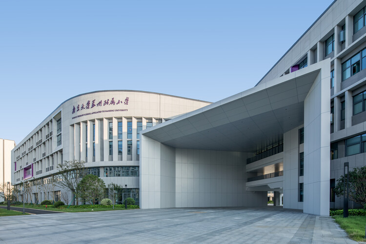 南京大学蘇州提携小学校 / tus -design -Image4 of 36