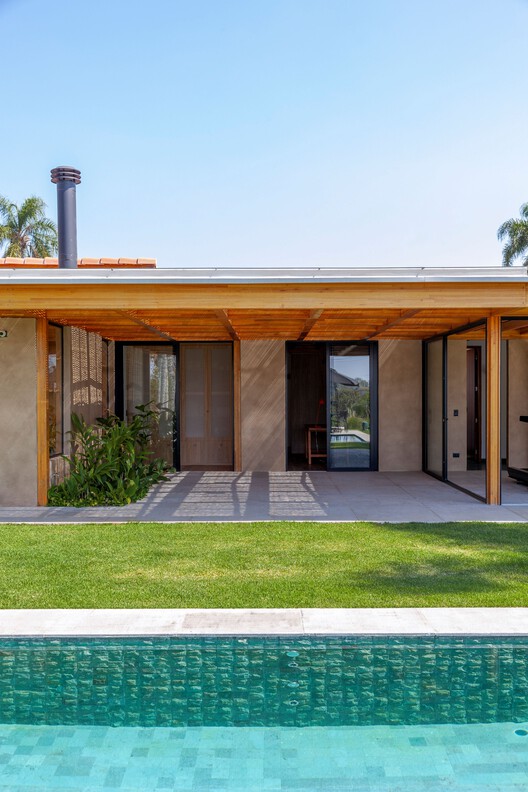 House CF / Sandra saeeg tranchesi arquitetura-イメージ4/36
