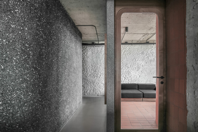 Sandwash Apartment / Architectkidd-インテリア写真、コンクリート