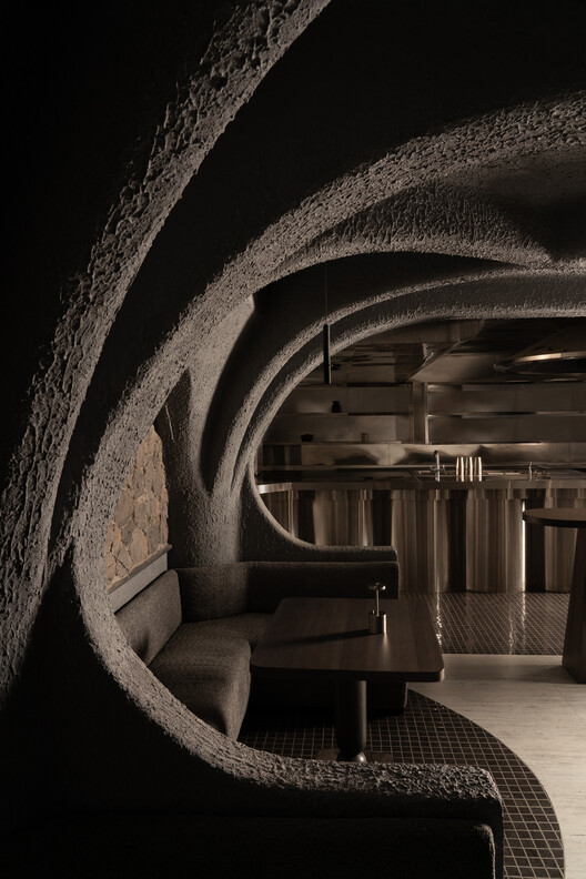 Callme Ten Restaurant / Renesa Architecture Design Interiors Studio-インテリア写真
