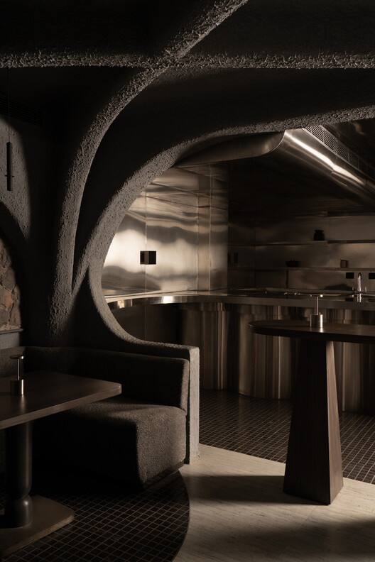 Callme Ten Restaurant / Renesa Architecture Design Interiors Studio-インテリア写真
