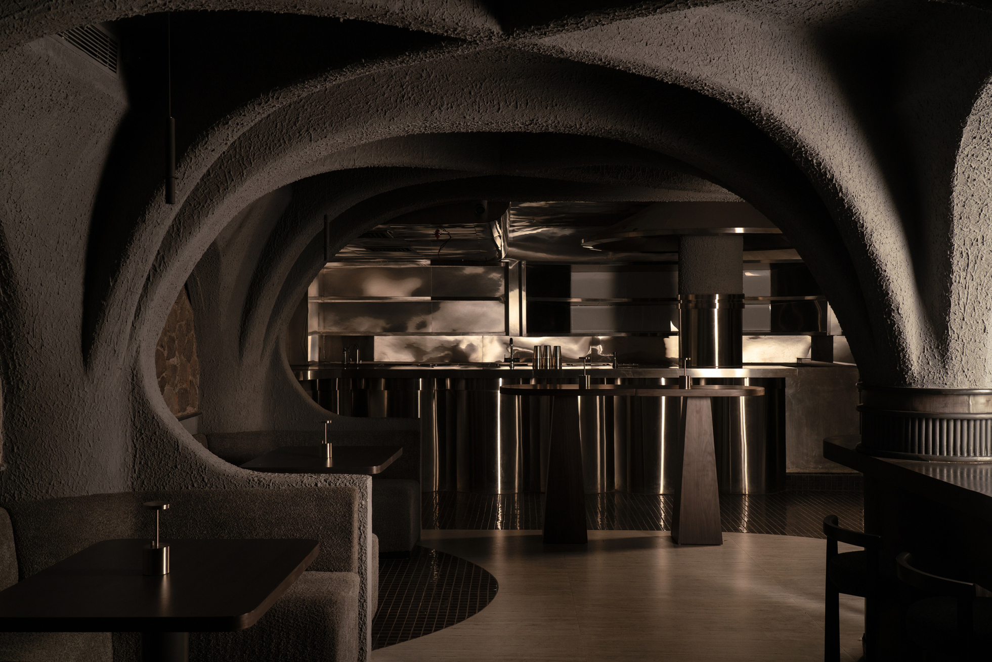 Callme Ten Restaurant / Renesa Architecture Design Interiors Studio