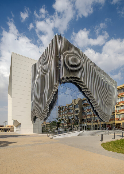 Ain Shams University Campus Main Theater / El-Maghraby Design House + Prof. Dr. Gamal El-Kholy-Exterior Photography